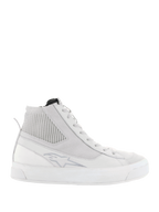 Alpinestars Stella Stated Podium Schuhe, Damen-High-Top-Fahrsneaker, Weiß und Cool Gray, mit dicker weißer vulkanisierter Sohle, geripptem Textil-Knöchelpanel, Schnürung und dezentem Logo-Detail, Retro-Urban-Skate-inspiriertes Design